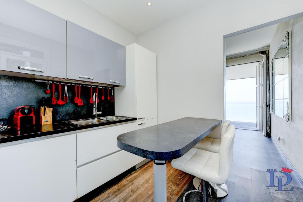 Desenzanoloft Official Partner Marriott Homes & Villas - Villa Meraviglia Desenzano del Garda Dış mekan fotoğraf